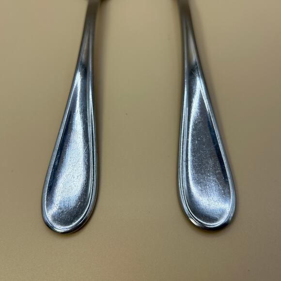 2 Place Oval Soup Spoon Malibu Satin by Cambridge Silver 8" Satin, Bevel Edge - Picture 4 of 4